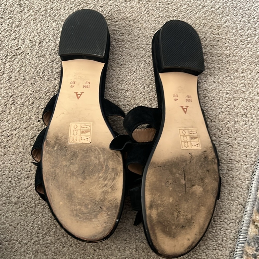 Anthropologie | Black strappy 3 bow velvet slide Sandals - Picture 3 of 6